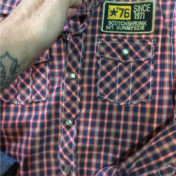Boys size 10 so shirt by scotch shrunk - Picture 2 of 3